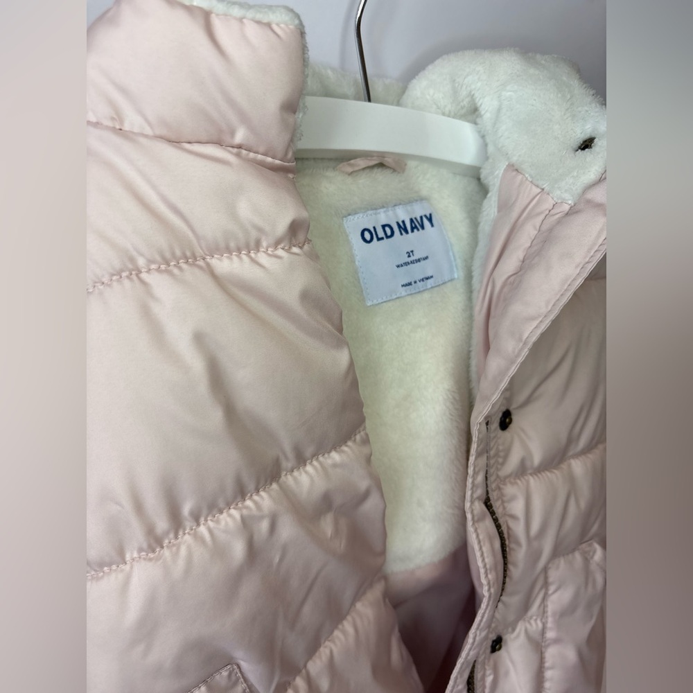 Old Navy Toddler Girls Pink Puffer Jacket - Picture 2 of 4